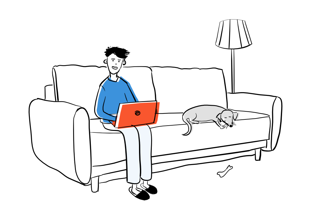 Vīrietis sēž uz dīvāna un tam rokās ir portatīvais dators. Blakus vīrietim guļ suns